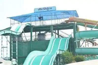 गोरखपुर न्यूज़ : चंपा देवी पार्क का आवंटन GDA ने किया निरस्त, सात दिन के अंदर हटाना होगा सारा सामान